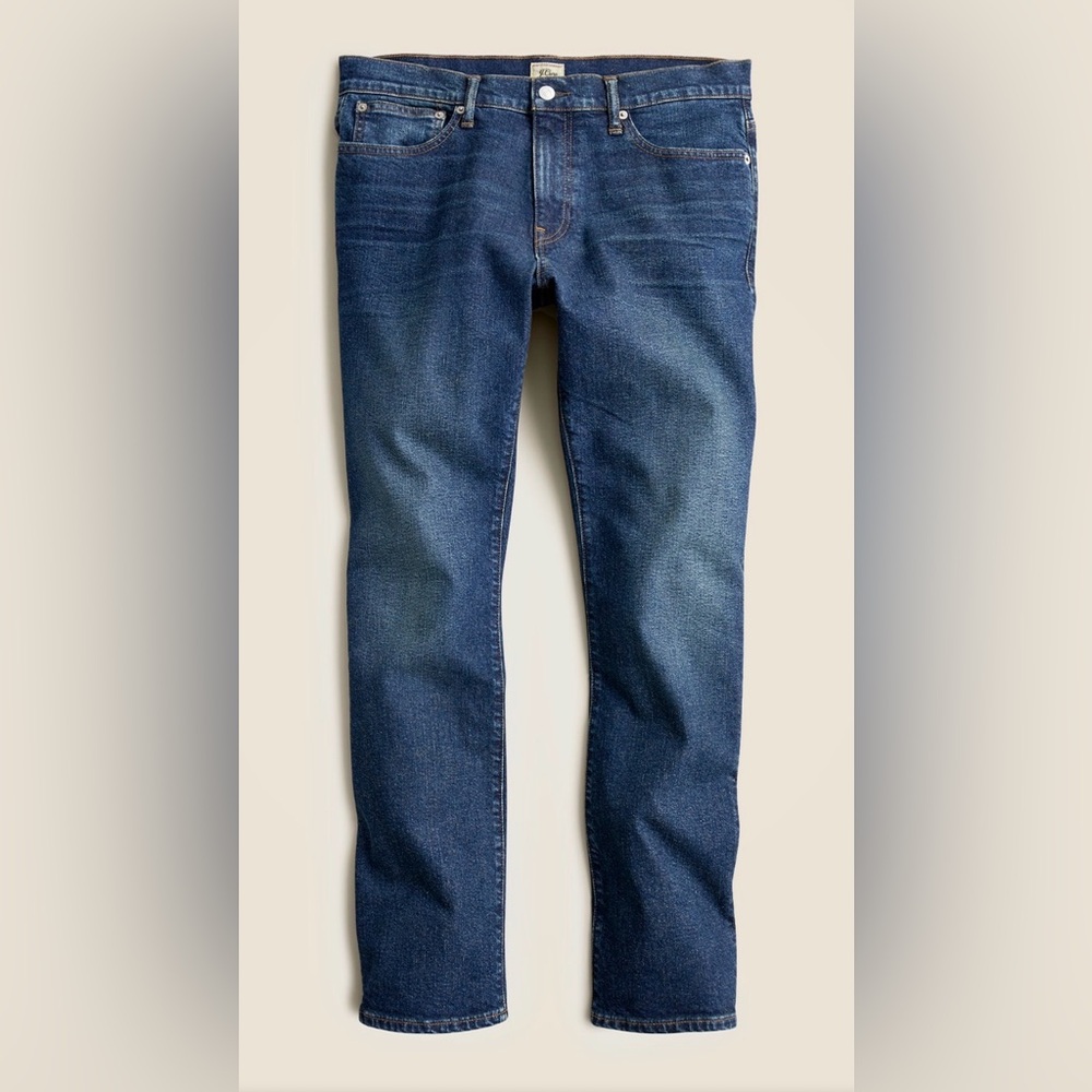 770 Straight Jeans
